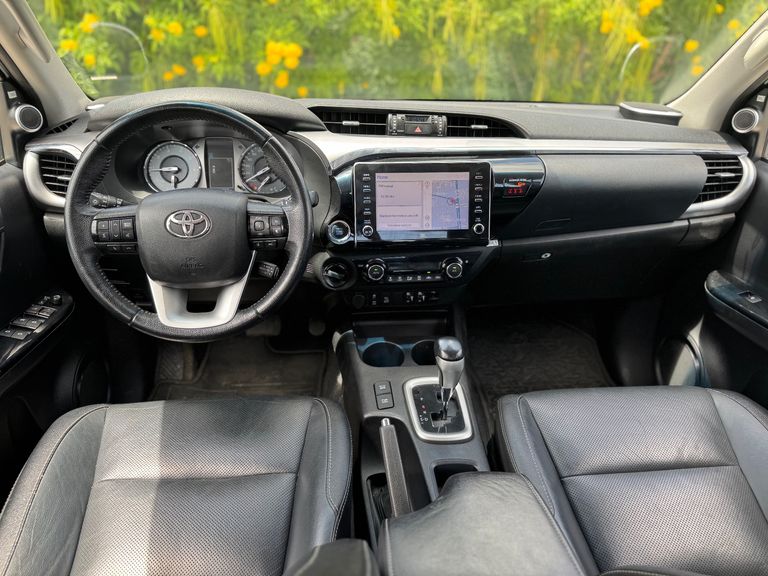 Toyota Hilux CD SRX 4x4 2.8 TDI 16V Diesel Aut.