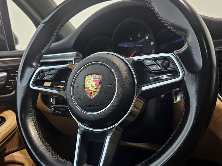 Porsche Macan 2.0 Turbo