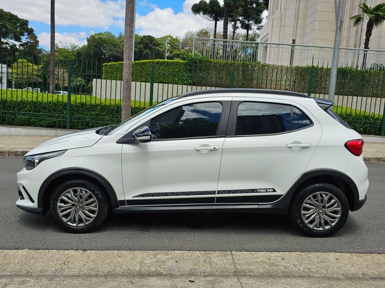 Fiat ARGO TREKKING 1.3 8V Flex