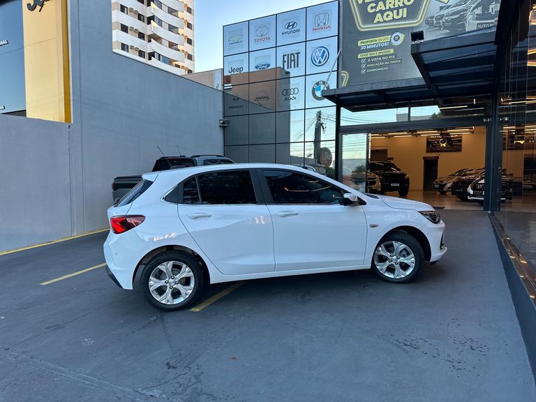 Chevrolet ONIX HATCH PREM. 1.0 12V TB Flex 5p Aut.