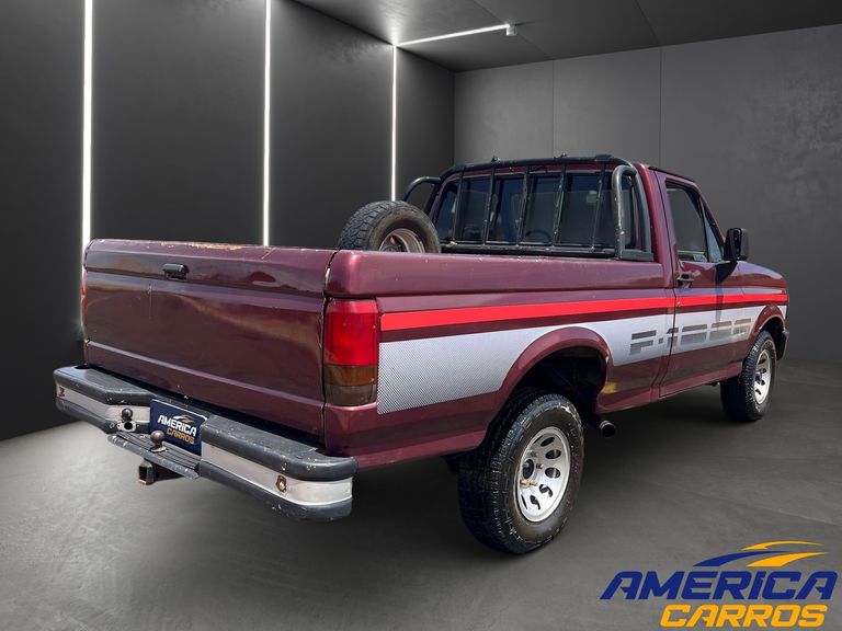 Ford F-1000 XL 2.5 HSD Diesel TB