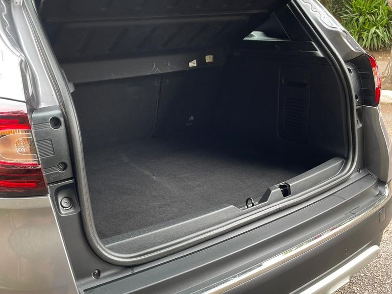 Renault CAPTUR Intense Bose 1.6 16V Flex 5p Aut.