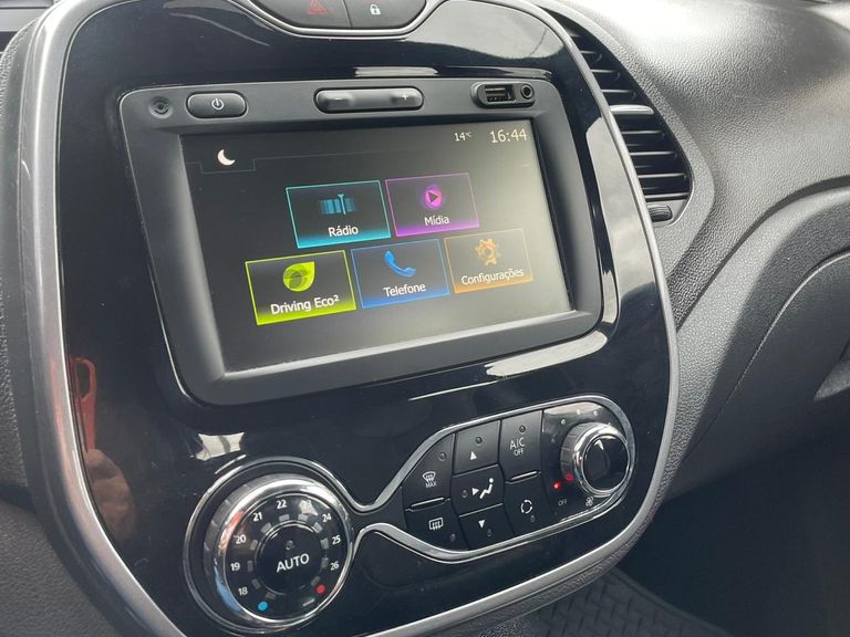 Renault CAPTUR Intense Bose 1.6 16V Flex 5p Aut.