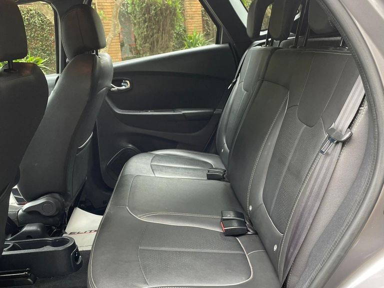 Renault CAPTUR Intense Bose 1.6 16V Flex 5p Aut.