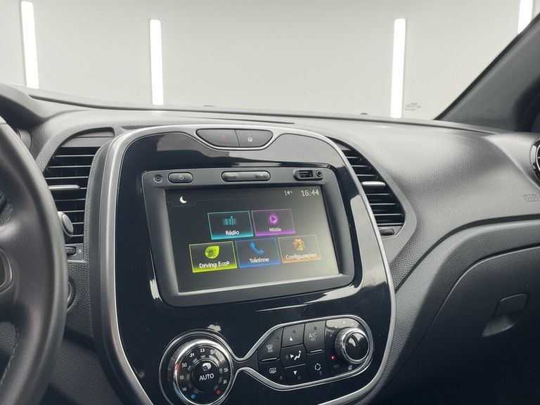 Renault CAPTUR Intense Bose 1.6 16V Flex 5p Aut.