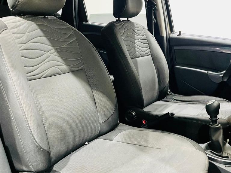 Renault DUSTER TECHROAD 4X4 2.0 16V Mec.