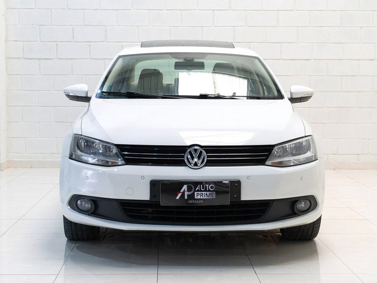 VolksWagen JETTA Comfortline 2.0 T.Flex 8V 4p Tipt.