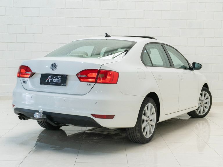 VolksWagen JETTA Comfortline 2.0 T.Flex 8V 4p Tipt.