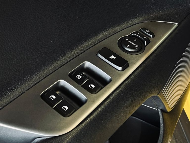 Kia Motors STONIC SX 1.0 TB Aut. (Híbrido)