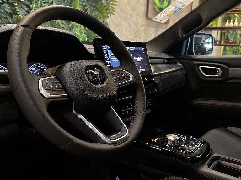 RAM RAMPAGE R/T HURRIC. 4 2.0 TB CD 4X4 Aut.