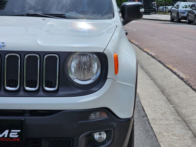 Jeep Renegade Sport 1.8 4x2 Flex 16V Mec.