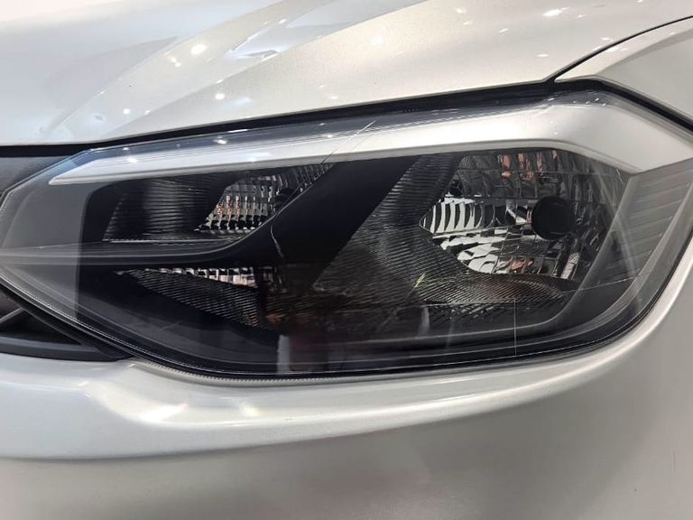 VolksWagen Polo Track 1.0 Flex 12V 5p