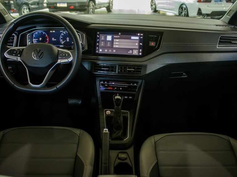 VolksWagen Nivus Highline 1.0 200 TSI Flex Aut.