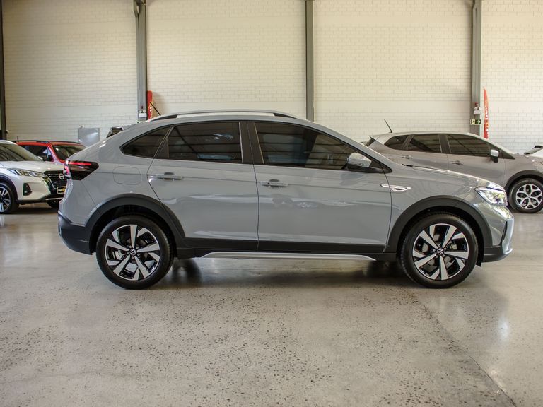 VolksWagen Nivus Highline 1.0 200 TSI Flex Aut.