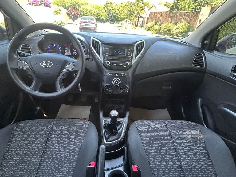 Hyundai HB20 Unique 1.0 Flex 12V Mec.