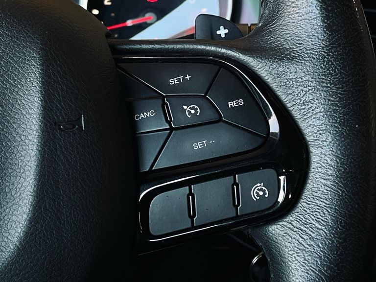 Fiat Toro Freedom 1.8 16V Flex Aut.