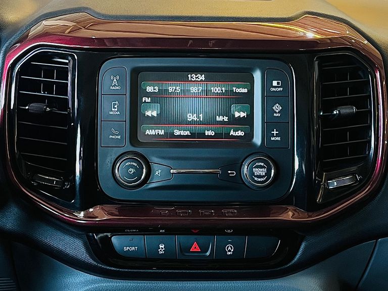 Fiat Toro Freedom 1.8 16V Flex Aut.