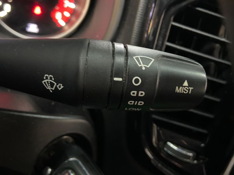 Fiat Toro Freedom 1.8 16V Flex Aut.