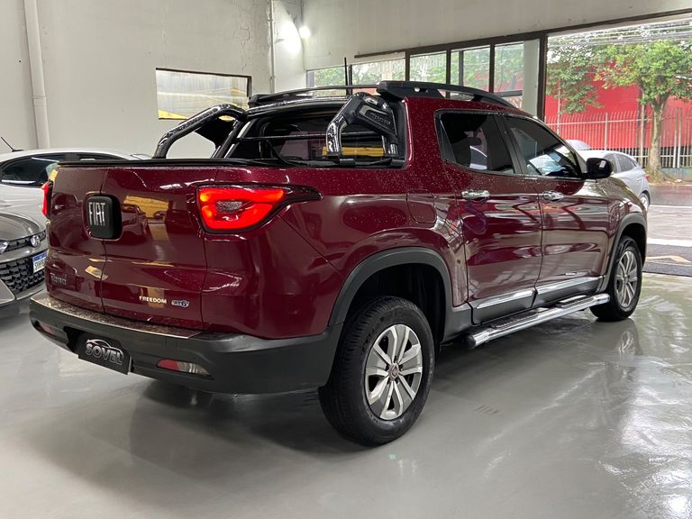 Fiat Toro Freedom 1.8 16V Flex Aut.