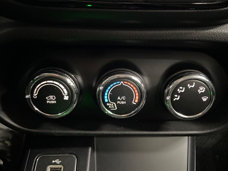 Fiat Toro Freedom 1.8 16V Flex Aut.