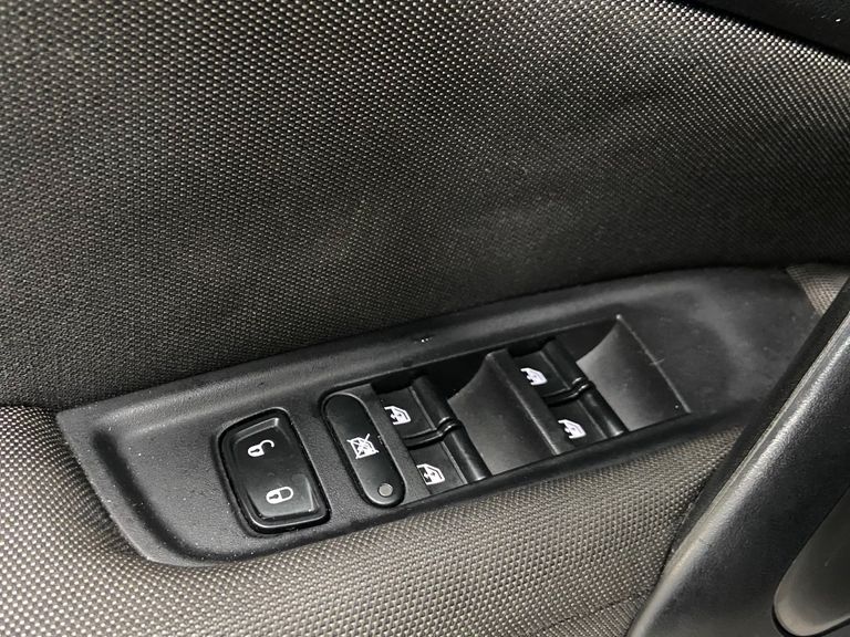 Fiat Toro Freedom 1.8 16V Flex Aut.