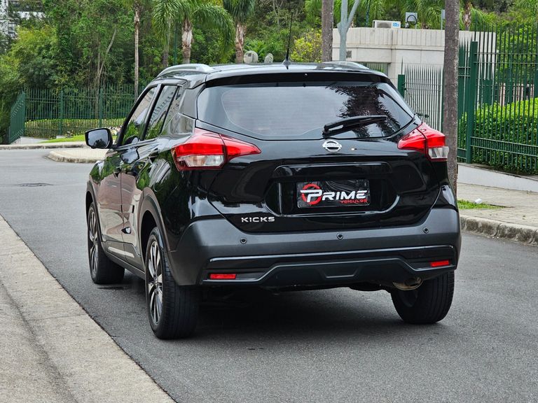 Nissan KICKS SL 1.6 16V FlexStar 5p Aut.