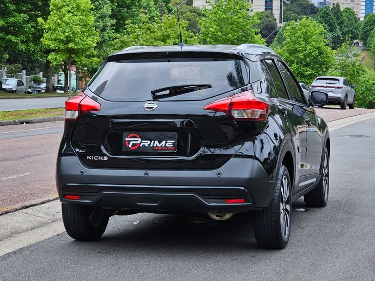 Nissan KICKS SL 1.6 16V FlexStar 5p Aut.