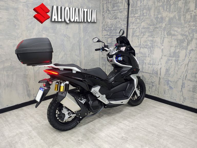 SHINERAY URBAN 150 EFI