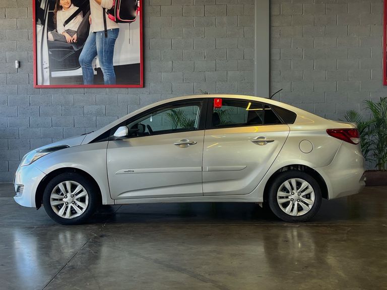 Hyundai HB20S Comfort Plus 1.0 TB Flex 12V Mec.