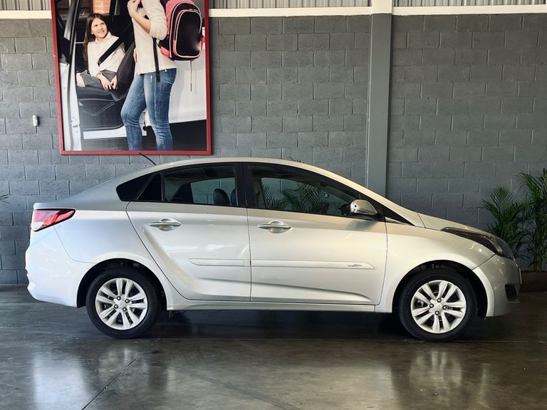 Hyundai HB20S Comfort Plus 1.0 TB Flex 12V Mec.