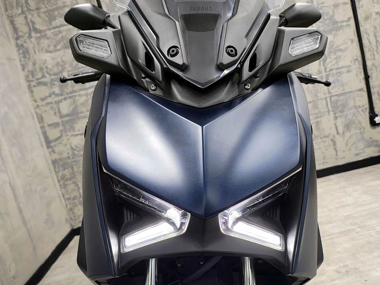 YAMAHA XMAX 250 CONNECTED 