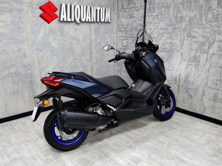 YAMAHA XMAX 250 CONNECTED 