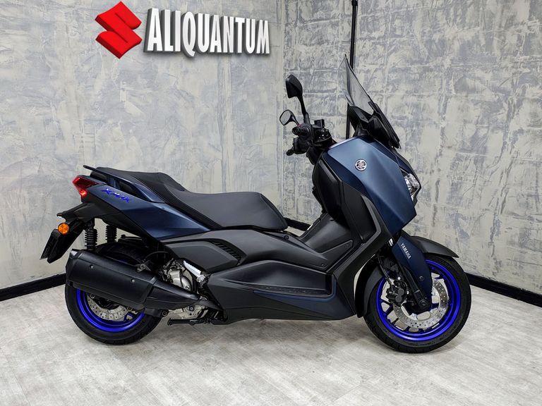 YAMAHA XMAX 250 CONNECTED 