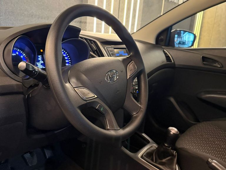 Hyundai HB20 Unique 1.0 Flex 12V Mec.