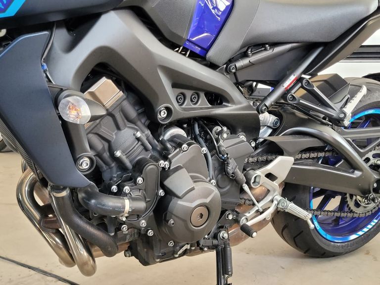 YAMAHA MT-09 850cc/ABS