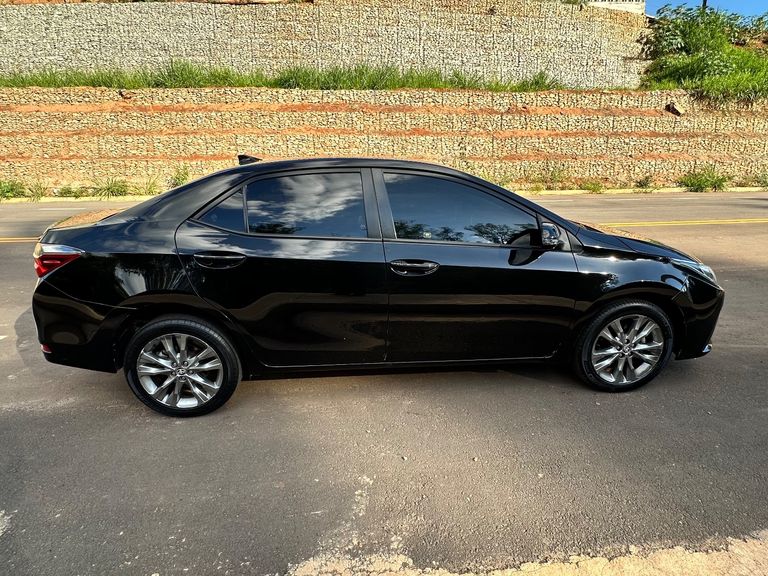 Toyota Corolla XEi 2.0 Flex 16V Aut.