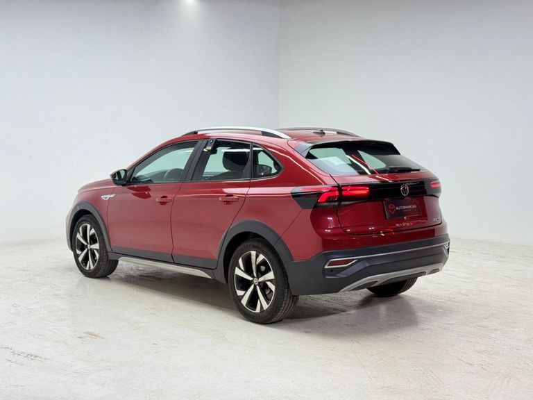 VolksWagen Nivus Highline 1.0 200 TSI Flex Aut.