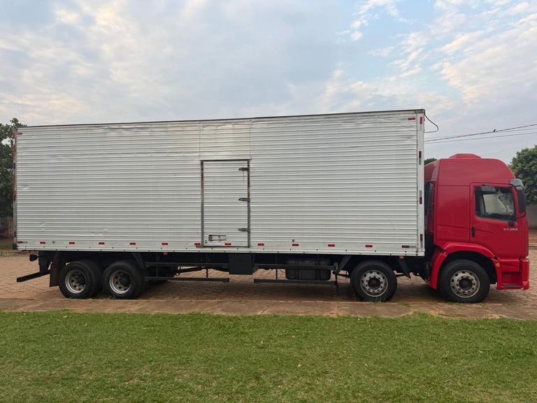 VOLKSWAGEN 24-280 E Constel. 6x2 2p (diesel)(E5)