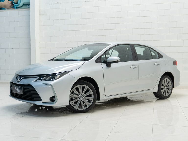 Toyota Corolla XEi 2.0 Flex 16V Aut.