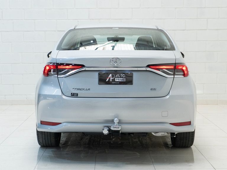 Toyota Corolla XEi 2.0 Flex 16V Aut.