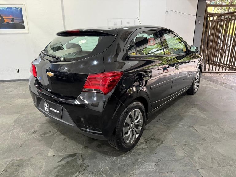 Chevrolet ONIX HATCH ADVANTAGE 1.4 8V Flex 5p Aut.