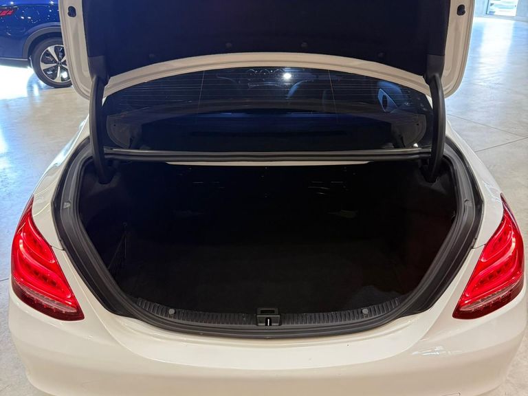 Mercedes C-180 CGI Avant. 1.6/1.6 FlexTB 16V Aut.