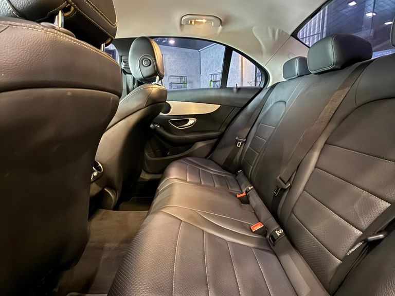 Mercedes C-180 CGI Avant. 1.6/1.6 FlexTB 16V Aut.