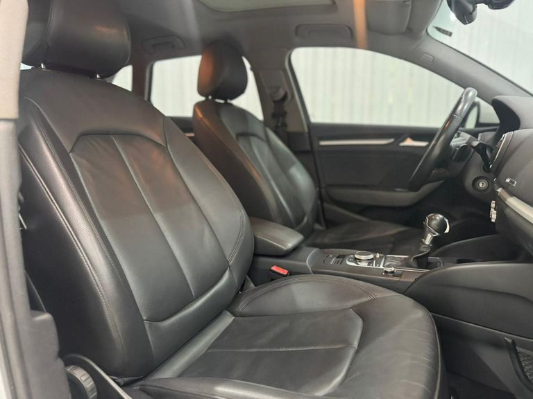 Audi A3 Sportb. Prestige Plus 1.4 TFSI S-tron