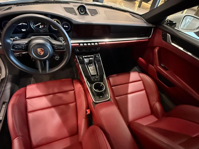 Porsche 911 Carrera Coupe 3.0 (991/992)