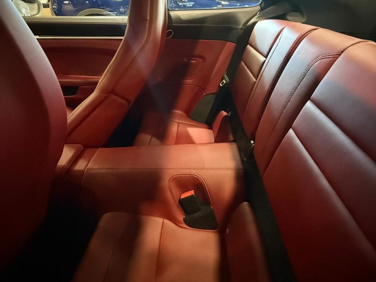 Porsche 911 Carrera Coupe 3.0 (991/992)