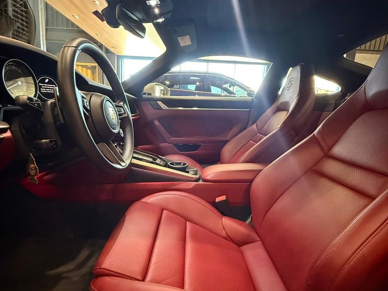 Porsche 911 Carrera Coupe 3.0 (991/992)