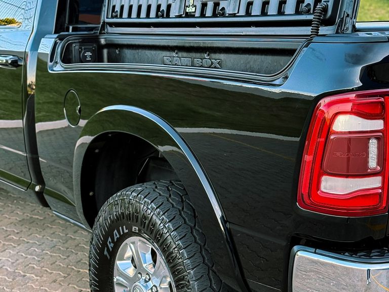 RAM 2500 LARAMIE  6.7 TDI  CD 4x4 Diesel