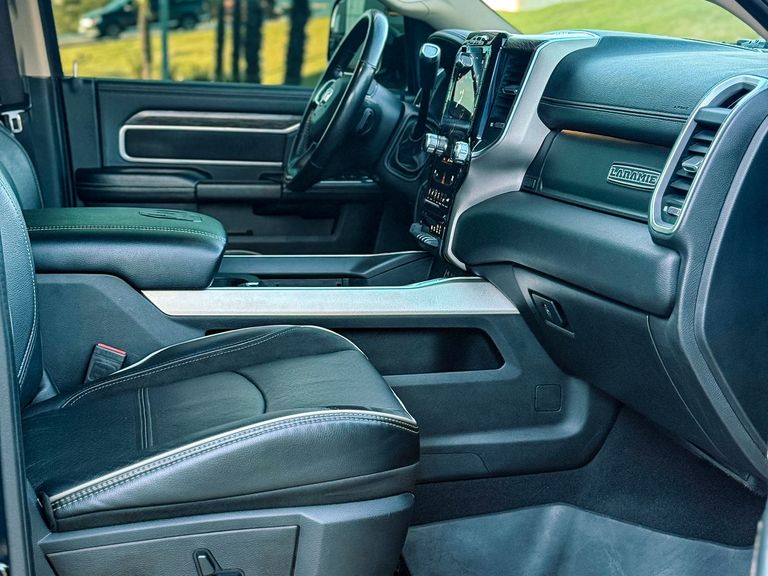 RAM 2500 LARAMIE  6.7 TDI  CD 4x4 Diesel