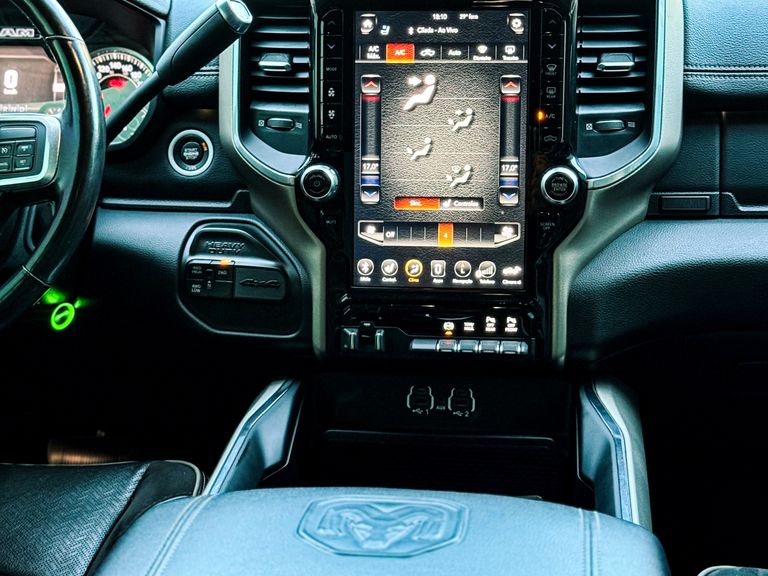 RAM 2500 LARAMIE  6.7 TDI  CD 4x4 Diesel